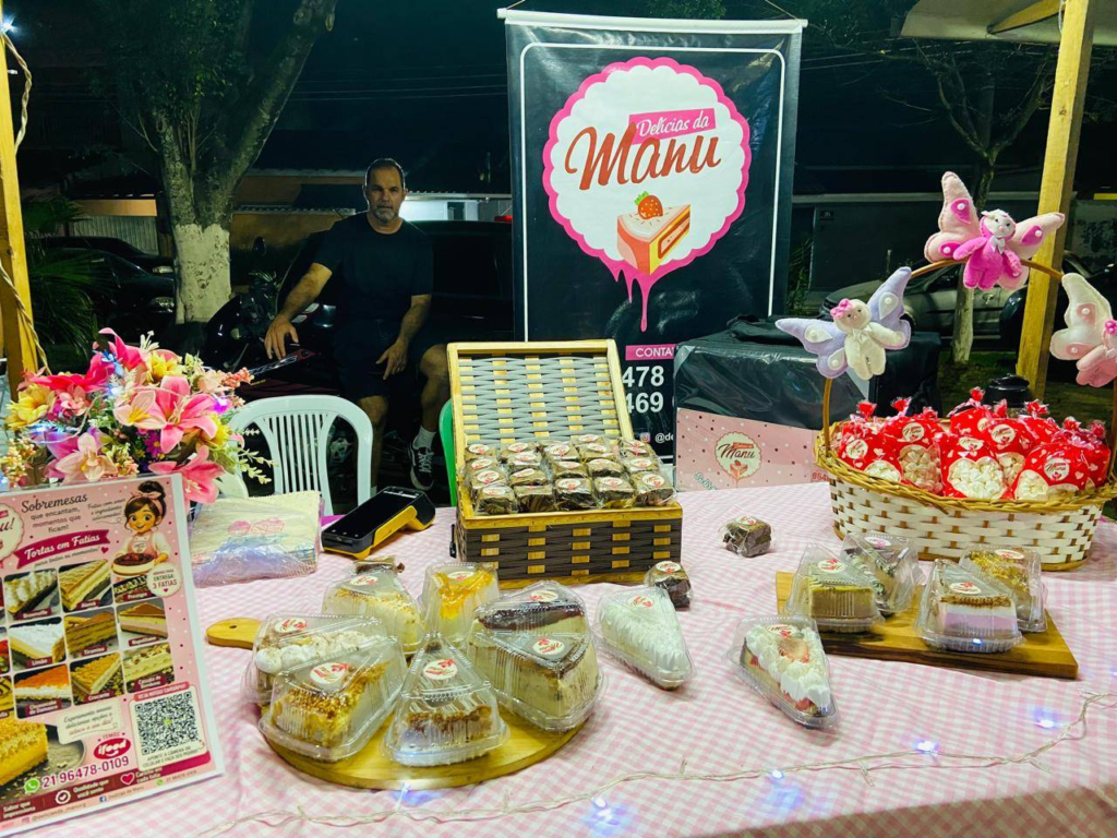 Produtos da confeitaria Delícias da Manu na Praça João Petini
